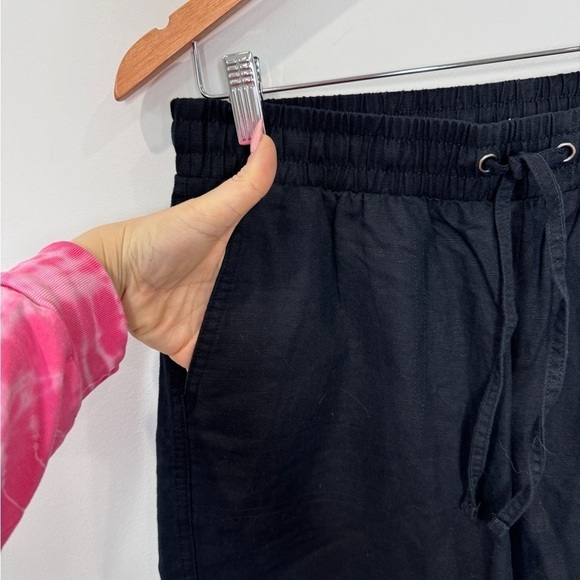 Amazon Essentials Black Women’s Draw String Joggers with Pockets (S) - Picture 7 of 9